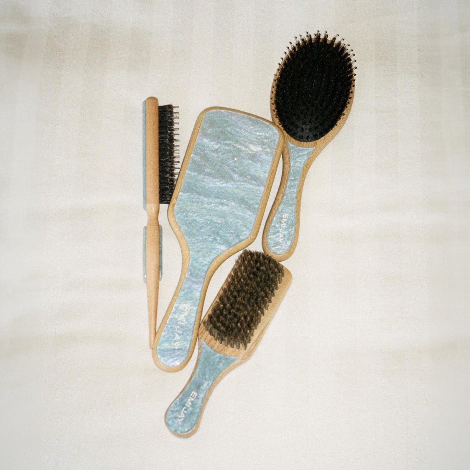Styling Brush in Blue Sugar - Image 3