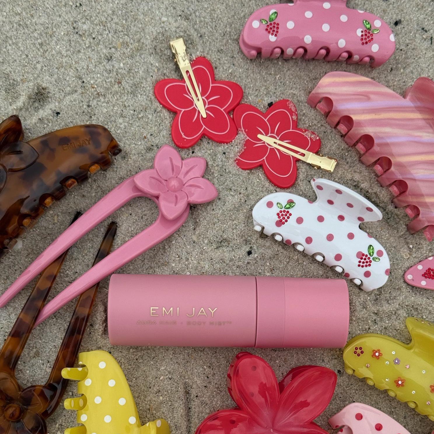 Popstar Clips in Hibiscus Beach - Image 2